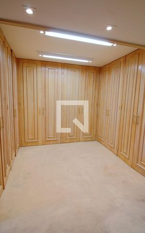 Apartamento para alugar com 550m², 3 quartos e 3 vagas