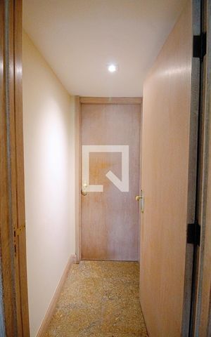 Apartamento para alugar com 550m², 3 quartos e 3 vagas Apartamento para alugar com 550m², 3 quartos e 3 vagasEntrada