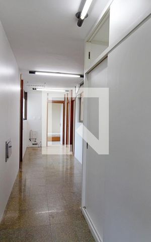 Apartamento para alugar com 550m², 3 quartos e 3 vagas Apartamento para alugar com 550m², 3 quartos e 3 vagasCorredor