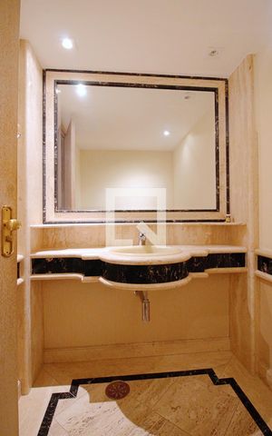 Apartamento para alugar com 550m², 3 quartos e 3 vagas Apartamento para alugar com 550m², 3 quartos e 3 vagasLavabo