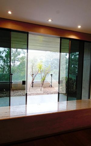 Apartamento para alugar com 550m², 3 quartos e 3 vagas Apartamento para alugar com 550m², 3 quartos e 3 vagasSala