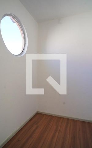 Apartamento à venda com 42m², 1 quarto e sem vagaSala