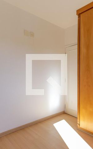 Apartamento à venda com 86m², 3 quartos e 2 vagas Apartamento à venda com 86m², 3 quartos e 2 vagasSuíte