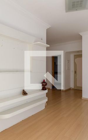 Apartamento à venda com 86m², 3 quartos e 2 vagas Apartamento à venda com 86m², 3 quartos e 2 vagasSala