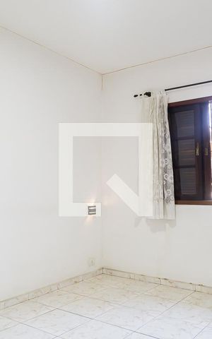 Casa à venda com 150m², 3 quartos e 1 vaga Casa à venda com 150m², 3 quartos e 1 vagaSuíte
