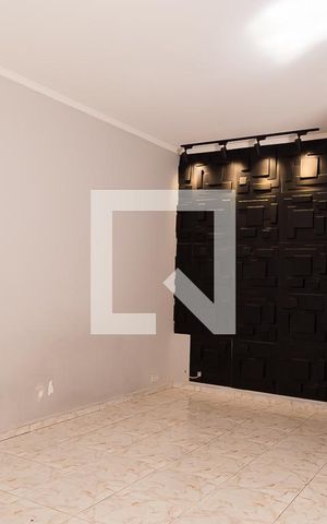 Casa à venda com 150m², 3 quartos e 1 vaga Casa à venda com 150m², 3 quartos e 1 vagaSala