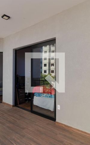 Casa à venda com 200m², 3 quartos e 2 vagas Casa à venda com 200m², 3 quartos e 2 vagasSacada da Suíte 03 e Sala de TV