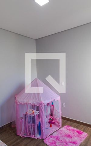 Casa à venda com 200m², 3 quartos e 2 vagas Casa à venda com 200m², 3 quartos e 2 vagasSuíte 01
