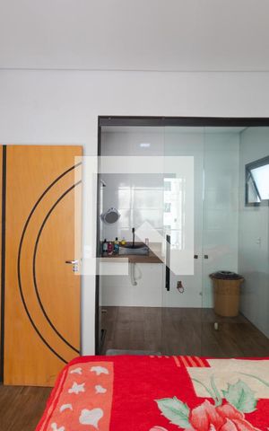 Casa à venda com 200m², 3 quartos e 2 vagas Casa à venda com 200m², 3 quartos e 2 vagasSuíte 03
