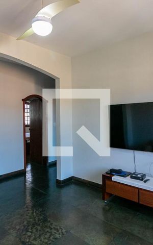 Casa para alugar com 352m², 6 quartos e 6 vagasSala 2