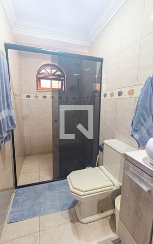 Casa para alugar com 670m², 4 quartos e 4 vagas Casa para alugar com 670m², 4 quartos e 4 vagasBanheiro da Suíte 3