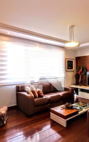 Apartamento à venda com 166m², 4 quartos e 2 vagasSala 
