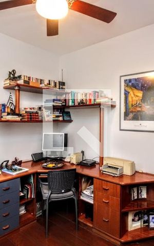 Apartamento à venda com 166m², 4 quartos e 2 vagasQuarto 2