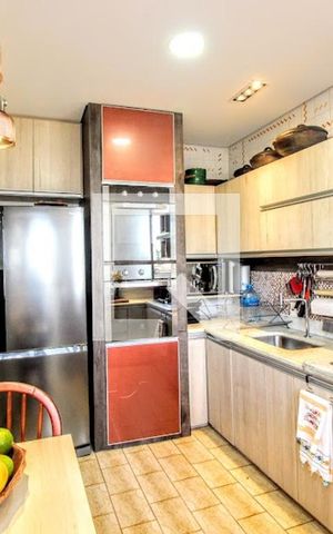 Apartamento à venda com 166m², 4 quartos e 2 vagasCozinha