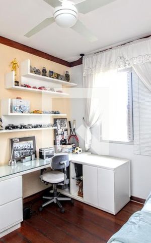 Apartamento à venda com 166m², 4 quartos e 2 vagasQuarto 1