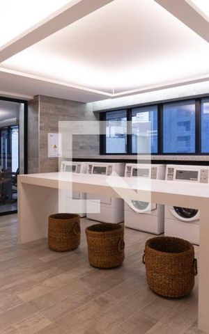 Studio à venda com 39m², 1 quarto e 1 vaga Studio à venda com 39m², 1 quarto e 1 vagaLavanderia