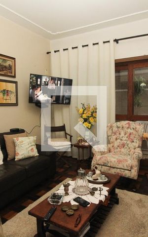 Apartamento à venda com 160m², 3 quartos e sem vaga Apartamento à venda com 160m², 3 quartos e sem vagaSala de Estar