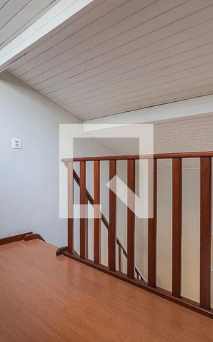 Casa à venda com 300m², 5 quartos e 2 vagas Casa à venda com 300m², 5 quartos e 2 vagasQuarto 2