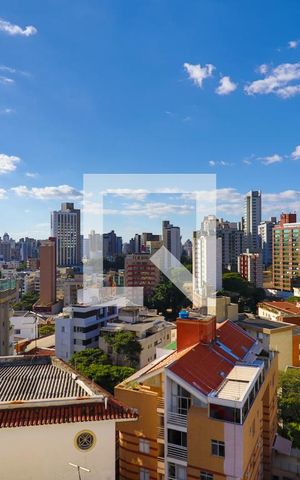 Apartamento para alugar com 297m², 3 quartos e 4 vagas1 Pavimento - Vista