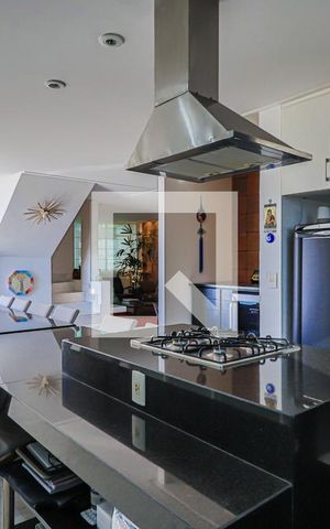 Apartamento para alugar com 297m², 3 quartos e 4 vagas1 Pavimento - Sala de Jantar e Cozinha