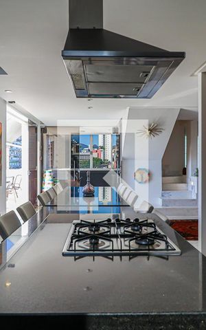 Apartamento para alugar com 297m², 3 quartos e 4 vagas1 Pavimento - Sala de Jantar e Cozinha
