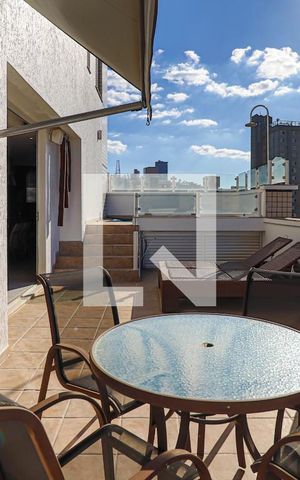 Apartamento para alugar com 297m², 3 quartos e 4 vagas1 Pavimento - Área Externa