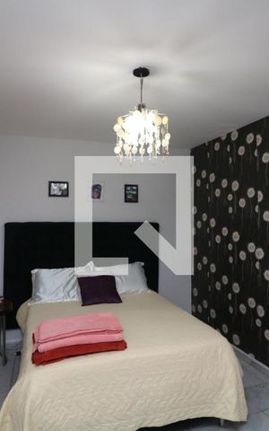 Casa à venda com 150m², 3 quartos e 2 vagasSuite