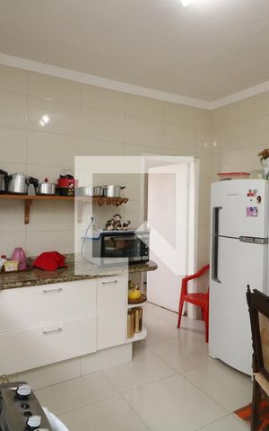 Casa à venda com 150m², 3 quartos e 2 vagasCozinha