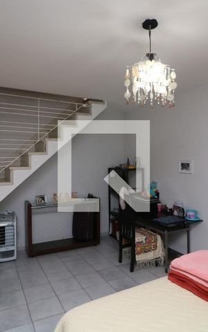 Casa à venda com 150m², 3 quartos e 2 vagasSuite