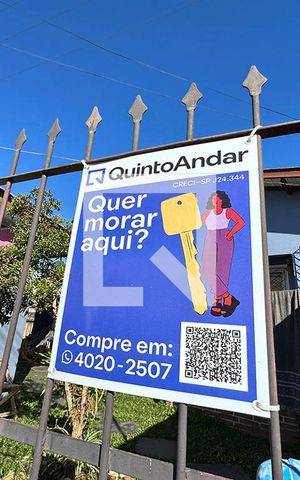 Casa à venda com 110m², 3 quartos e 2 vagasFachada