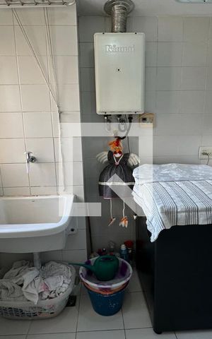 Apartamento à venda com 145m², 5 quartos e 3 vagas Apartamento à venda com 145m², 5 quartos e 3 vagasÁrea de Serviço