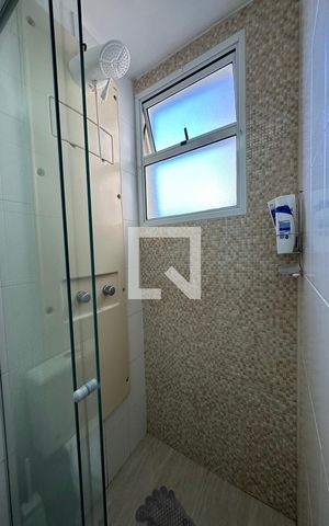 Apartamento à venda com 145m², 5 quartos e 3 vagas Apartamento à venda com 145m², 5 quartos e 3 vagasBanheiro da Suíte 1