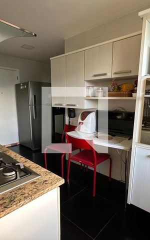 Apartamento à venda com 145m², 5 quartos e 3 vagas Apartamento à venda com 145m², 5 quartos e 3 vagasCozinha