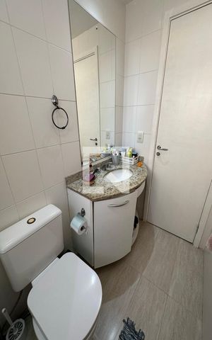 Apartamento à venda com 145m², 5 quartos e 3 vagas Apartamento à venda com 145m², 5 quartos e 3 vagasBanheiro da Suíte 4