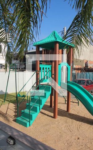 Apartamento à venda com 167m², 3 quartos e 1 vaga Apartamento à venda com 167m², 3 quartos e 1 vagaÁrea Comum - Playground