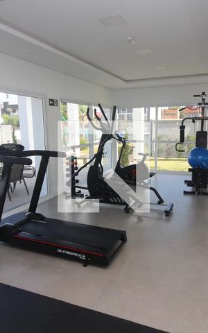 Apartamento à venda com 167m², 3 quartos e 1 vaga Apartamento à venda com 167m², 3 quartos e 1 vagaÁrea comum - Academia