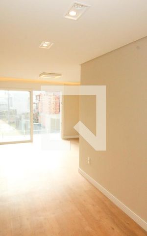 Apartamento à venda com 167m², 3 quartos e 1 vaga Apartamento à venda com 167m², 3 quartos e 1 vagaQuarto Suíte