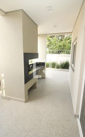 Apartamento à venda com 167m², 3 quartos e 1 vaga Apartamento à venda com 167m², 3 quartos e 1 vagavaranda