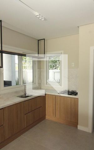 Apartamento à venda com 167m², 3 quartos e 1 vaga Apartamento à venda com 167m², 3 quartos e 1 vagaCozinha