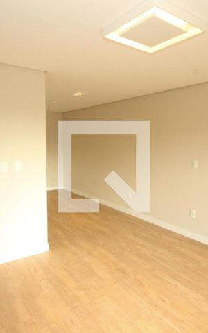 Apartamento à venda com 167m², 3 quartos e 1 vaga Apartamento à venda com 167m², 3 quartos e 1 vagaQuarto Suíte