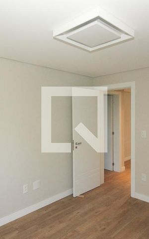 Apartamento à venda com 167m², 3 quartos e 1 vaga Apartamento à venda com 167m², 3 quartos e 1 vagaQuarto 1
