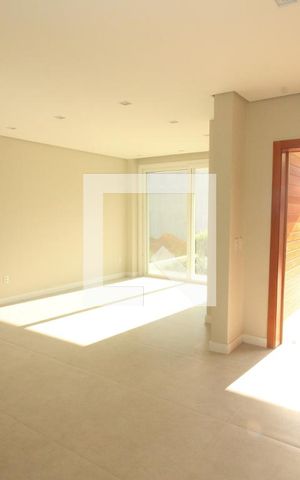 Apartamento à venda com 167m², 3 quartos e 1 vaga Apartamento à venda com 167m², 3 quartos e 1 vagaSala