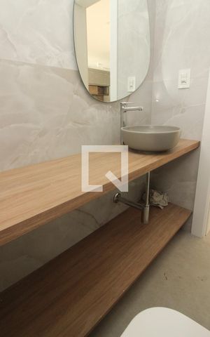 Apartamento à venda com 167m², 3 quartos e 1 vaga Apartamento à venda com 167m², 3 quartos e 1 vagaLavabo