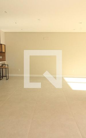 Apartamento à venda com 167m², 3 quartos e 1 vaga Apartamento à venda com 167m², 3 quartos e 1 vagaSala