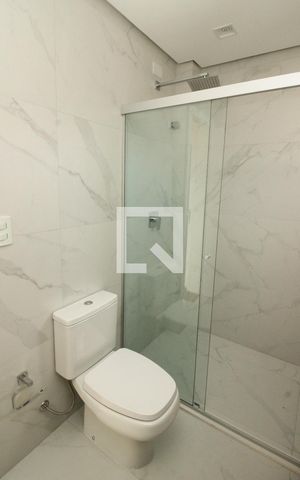 Apartamento à venda com 167m², 3 quartos e 1 vaga Apartamento à venda com 167m², 3 quartos e 1 vagaBanheiro da Suíte