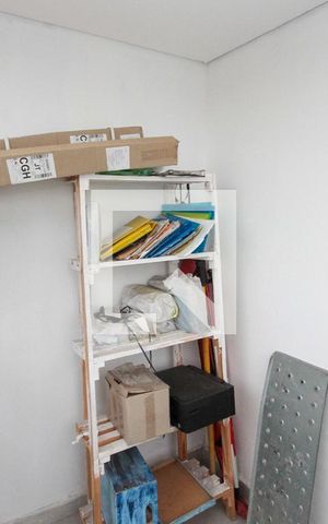 Apartamento à venda com 304m², 4 quartos e 3 vagas Apartamento à venda com 304m², 4 quartos e 3 vagasEscritório