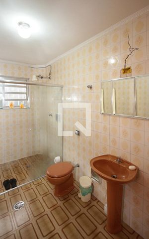 Apartamento à venda com 304m², 4 quartos e 3 vagas Apartamento à venda com 304m², 4 quartos e 3 vagasBanheiro