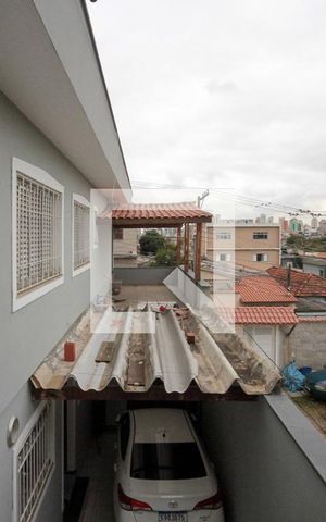 Apartamento à venda com 304m², 4 quartos e 3 vagas Apartamento à venda com 304m², 4 quartos e 3 vagasEscada