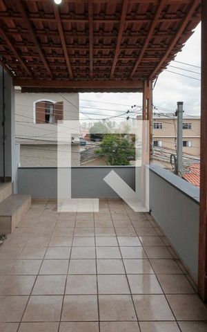 Apartamento à venda com 304m², 4 quartos e 3 vagas Apartamento à venda com 304m², 4 quartos e 3 vagasVaranda