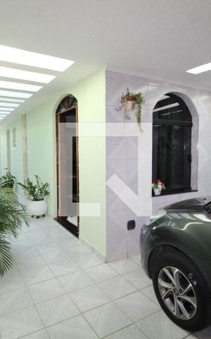 Casa à venda com 300m², 3 quartos e 4 vagasGaragem